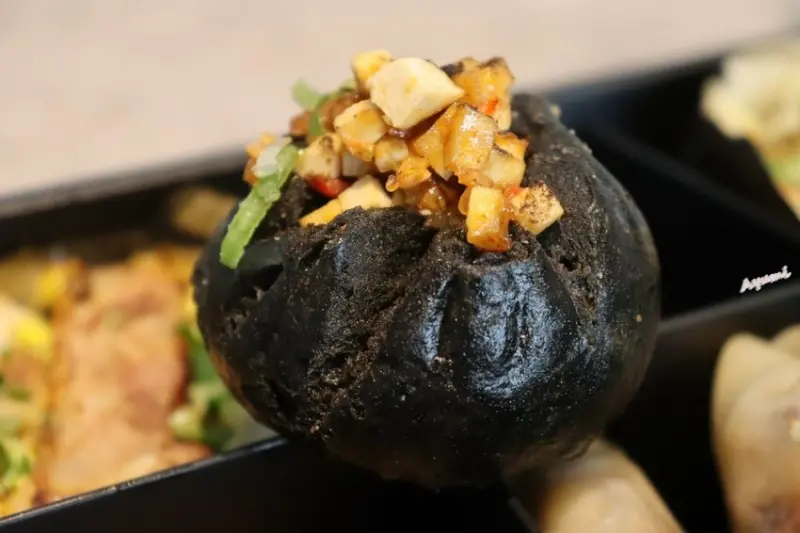 [台南新店報報]大橋攤烤鴨快餐/專為獨自用餐的客人所設計的套