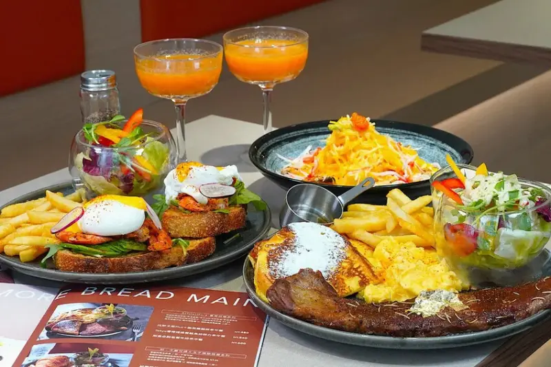 ｜At.First_More早寓