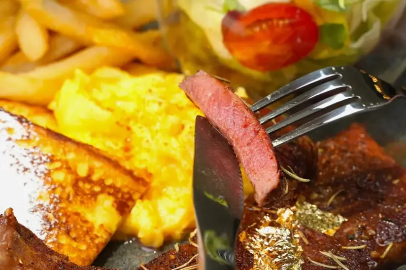 ｜At.First_More早寓