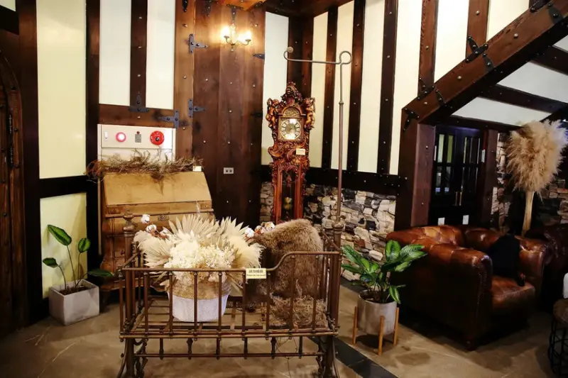 霍爾的移動城堡在埔里，藍色城堡X茱諾法式甜點，埔里超人氣甜點