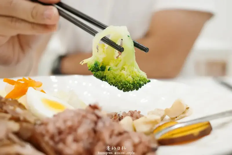 米秘餐盒 台中中科店｜台中西屯美食｜國產秈米與秘方烹調，新鮮