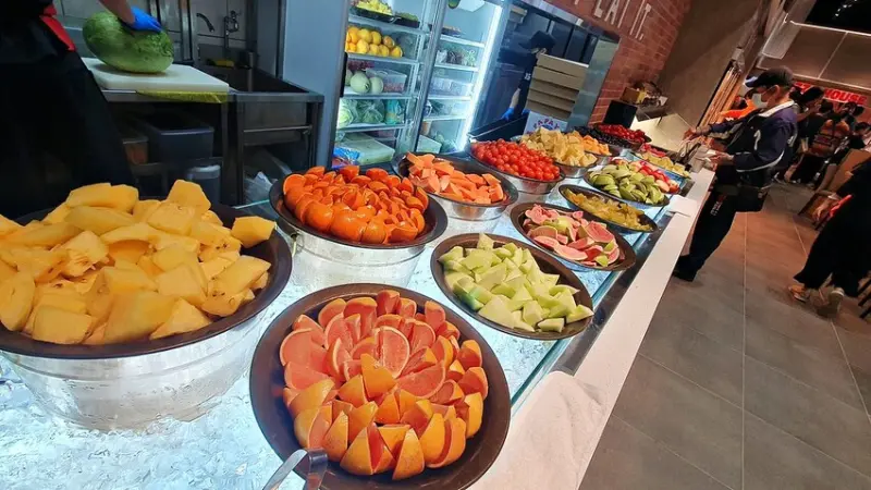 我家牛排板橋遠科店 ll ！只要 $370 就可以享用上百種