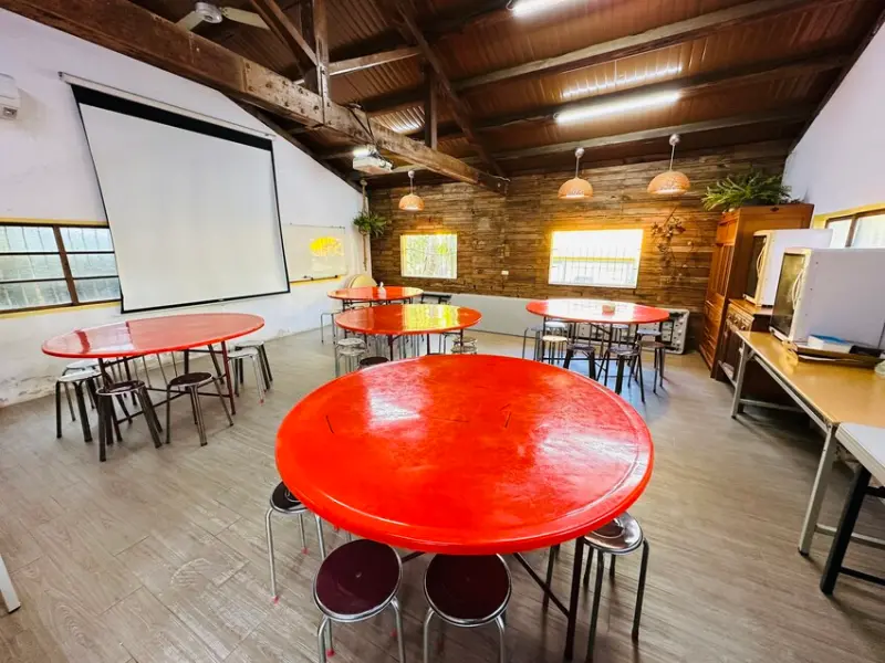 【築夢森居】嘉義親子旅行必訪！野奢豪華露營車開箱，超多元體驗