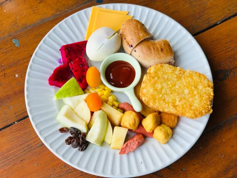 【築夢森居】嘉義親子旅行必訪！野奢豪華露營車開箱，超多元體驗