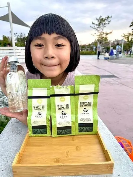 美景茶飲、原葉茶葉、100%台灣茶、職人烘茶、獨特冷泡好茶