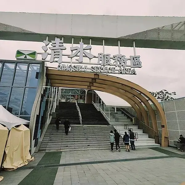 台中清水服務區星巴克~清水站3樓門巿