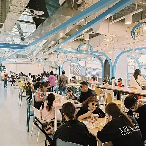 台中清水服務區星巴克~清水站3樓門巿