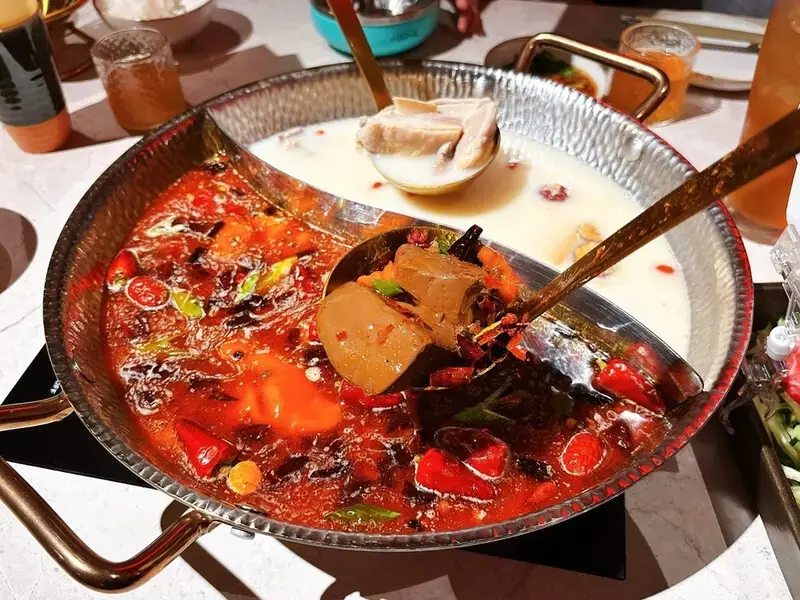 [美食] 撈王鍋物料理 ♥ 鍋界霸主撈王插旗松江南京站囉 ♥