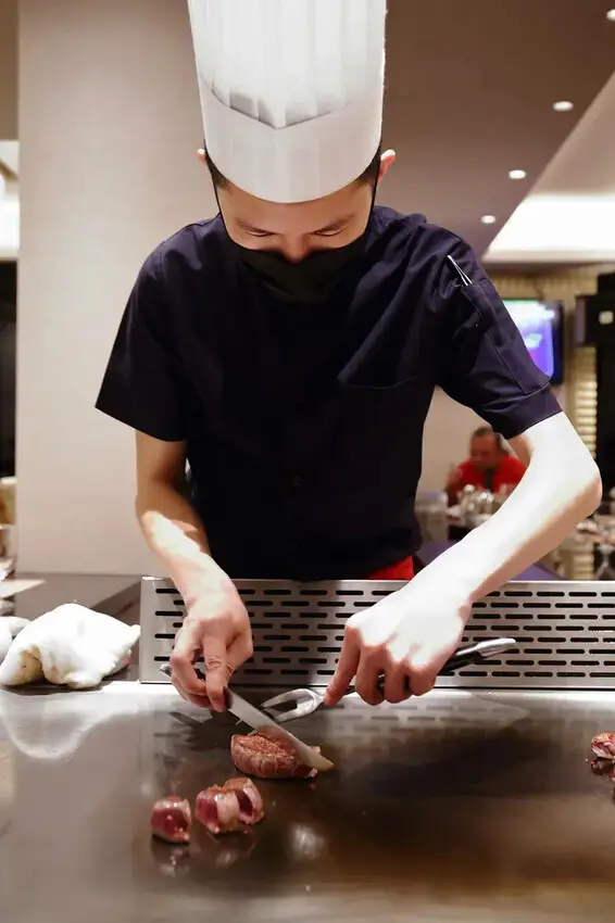 【台北中山美食】御-A鐵板燒，華燈初上拍攝地點，豪華又隱密，