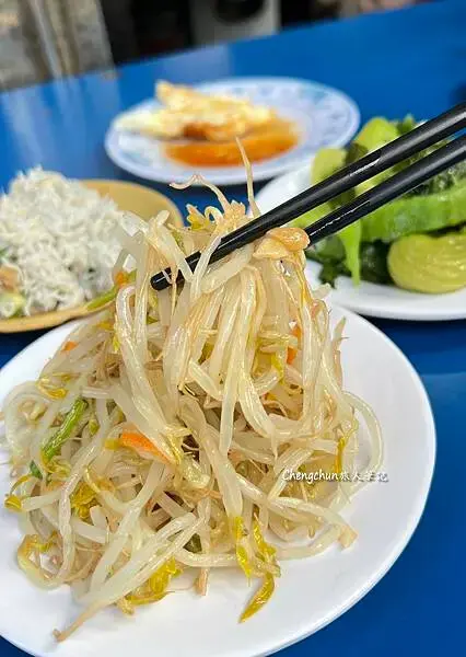 *基隆中正區【小薇小吃】在地人的早午餐，簡單、實惠。