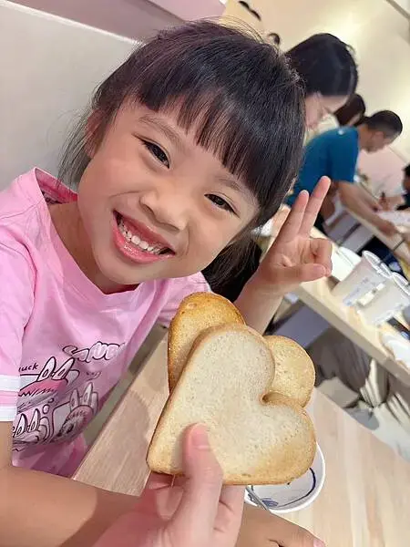 【新北 蘆洲】Ocean Eat 炭烤土司早午餐//2024