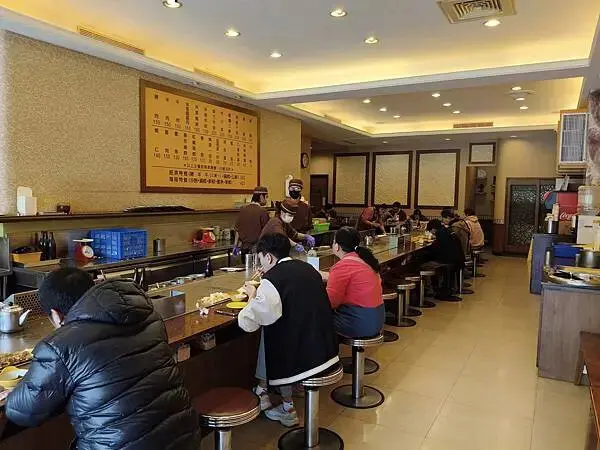 桃園藝文特區3樂鐵板燒~平價美食~白飯另計每碗10元~