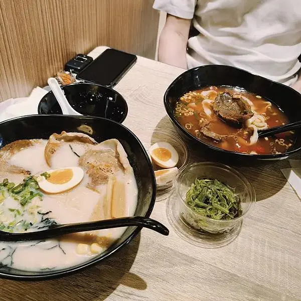 新北鶯歌話麵牛肉麵~豚骨拉麵~內用點主餐~豆漿~豆花~飲料無限享用吃到飽~