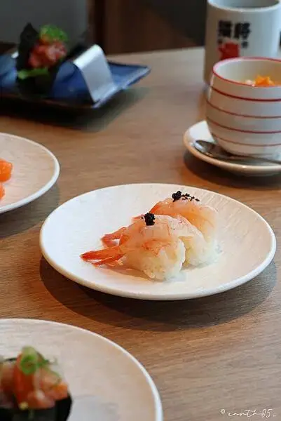 [ 台北美食 ] 貓將壽司-饗賓集團新品牌 信義區新開幕景觀