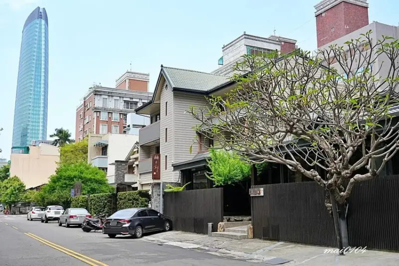 台中隱藏版老字號日料！桃太郎日式料理～日式庭園、私人包廂的用