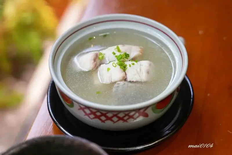 台中隱藏版老字號日料！桃太郎日式料理～日式庭園、私人包廂的用