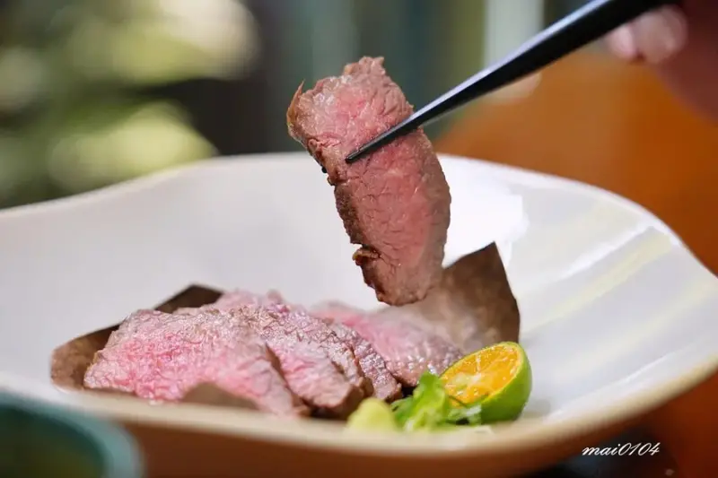 台中隱藏版老字號日料！桃太郎日式料理～日式庭園、私人包廂的用