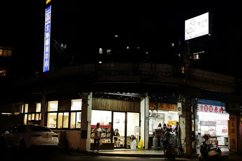 韓大媽韓式料理。中和新開幕道地韓式料理，平價高CP值餐廳，多