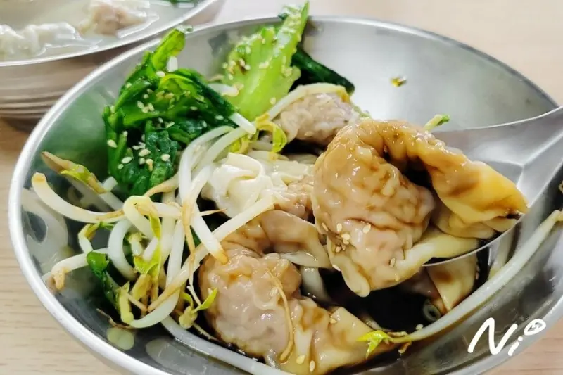 202503 屏東縣屏東市 美美的鮮蝦大餛飩