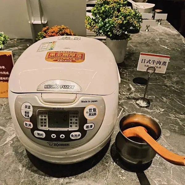 桃園中壢橫濱牛排~