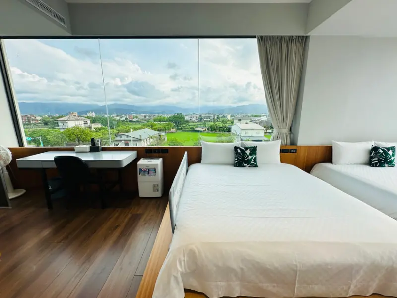 【寗夏時光】宜蘭冬山超人氣親子民宿｜電動車、戲水池、遊戲區一