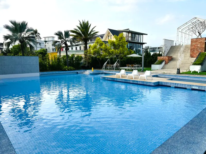 【寗夏時光】宜蘭冬山超人氣親子民宿｜電動車、戲水池、遊戲區一