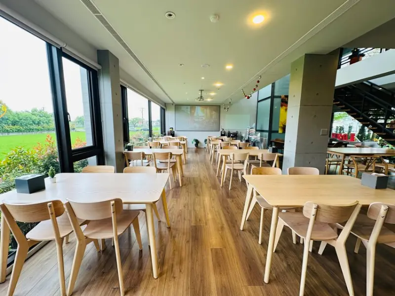 【寗夏時光】宜蘭冬山超人氣親子民宿｜電動車、戲水池、遊戲區一