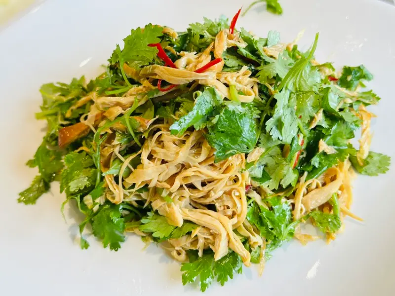 【寗夏時光】宜蘭冬山超人氣親子民宿｜電動車、戲水池、遊戲區一