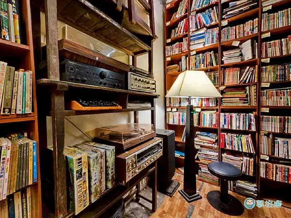 書店 咖啡 「凝流書店生活」    17.png