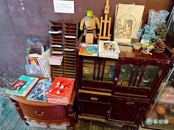 書店 咖啡 「凝流書店生活」    03.png