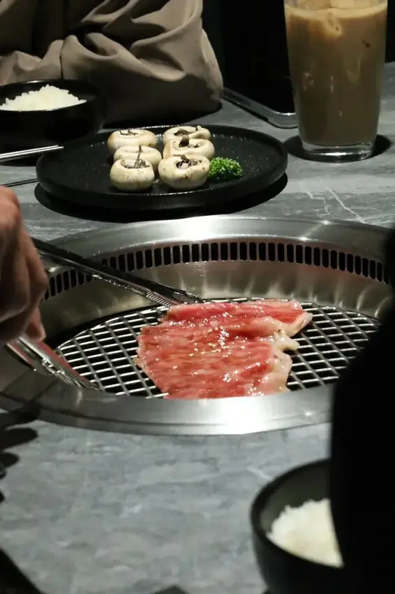 台南燒肉推薦｜秋敘苑安平永華店｜壽星好禮送｜和牛餐點再進化、