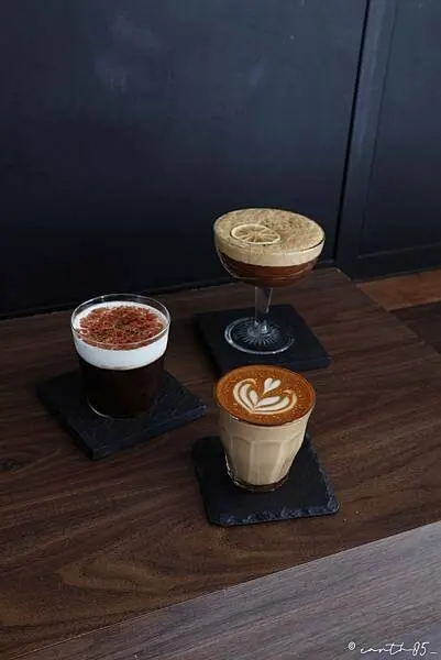 [ 台北美食 ] LOTUS CAFFÉ-大安區黑灰系咖啡館