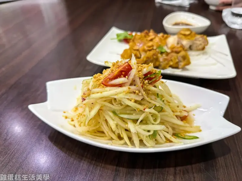 【新竹食記】鴻泰泰式料理 -