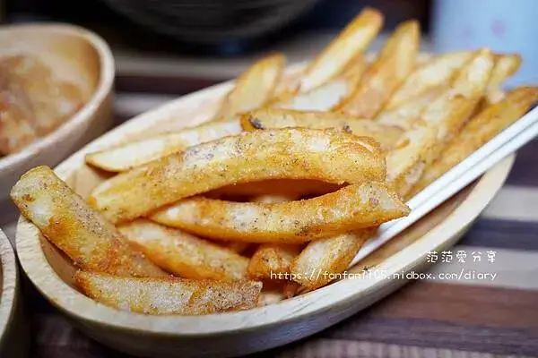 【中和麵線推薦】賴桑透抽蚵仔麵線 中和店 只要$35元起 必點魔霸特餐、魔霸雞排、炸麻糬 (10).JPG