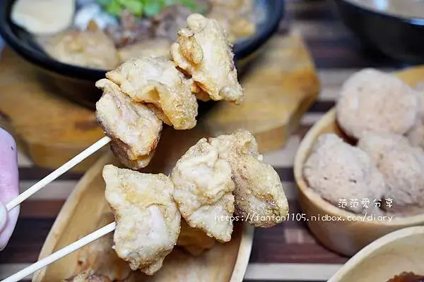 【中和麵線推薦】賴桑透抽蚵仔麵線 中和店 只要$35元起 必點魔霸特餐、魔霸雞排、炸麻糬 (15).JPG