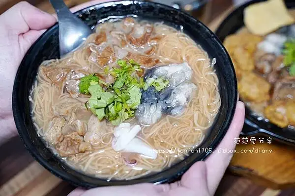 【中和麵線推薦】賴桑透抽蚵仔麵線 中和店 只要$35元起 必點魔霸特餐、魔霸雞排、炸麻糬 (8).JPG