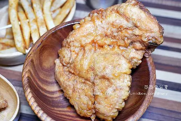 【中和麵線推薦】賴桑透抽蚵仔麵線 中和店 只要$35元起 必點魔霸特餐、魔霸雞排、炸麻糬 (21).JPG