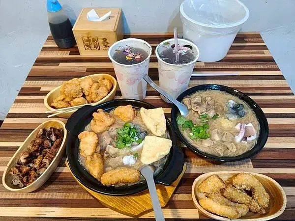 捷運中和站親民美食“賴桑透抽蚵仔麵線-中和店” 超滿足大爆滿