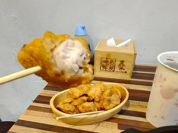 捷運中和站親民美食“賴桑透抽蚵仔麵線-中和店” 超滿足大爆滿