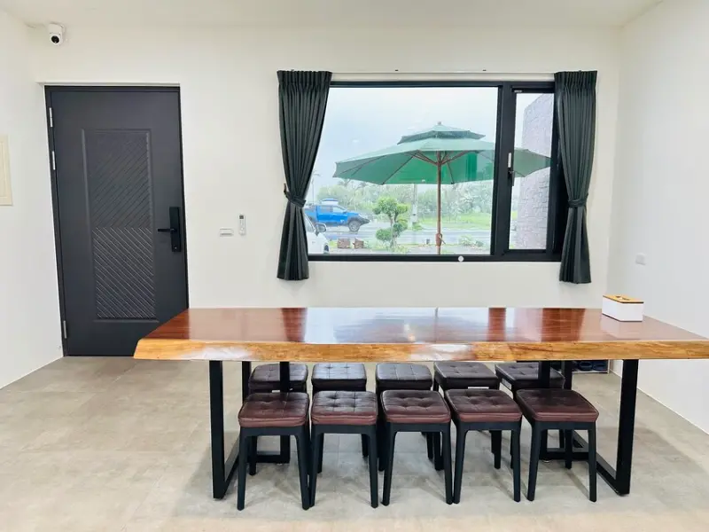 【田邊走走2館】宜蘭冬山親子包棟民宿首選！被稻田環抱的療癒空