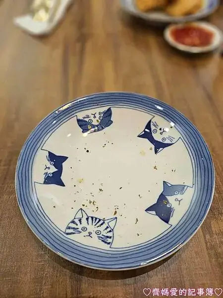 捷運明德．喵胃MEOW WAY (日式咖哩飯)