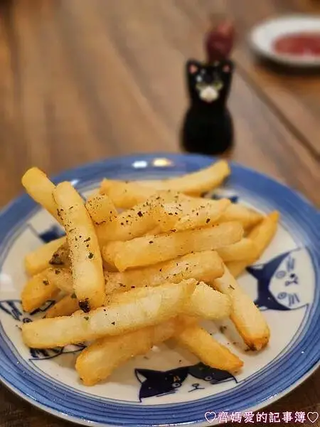 捷運明德．喵胃MEOW WAY (日式咖哩飯)