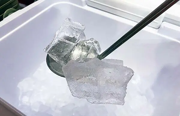 土城牛肉麵推薦【老福家常牛肉麵】吃麵送紅茶、珍奶、小菜，肉質