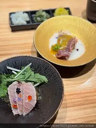 和牛控請注意!王品集團旗下頂級「阪前和牛鐵板燒」日本A5黑毛和牛 蒜頭和牛炒飯好好吃ㄟ!