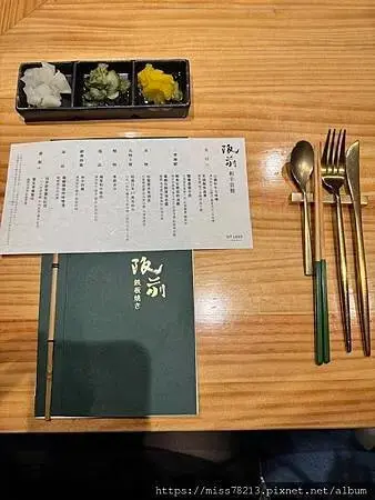 和牛控請注意!王品集團旗下頂級「阪前和牛鐵板燒」日本A5黑毛和牛 蒜頭和牛炒飯好好吃ㄟ!