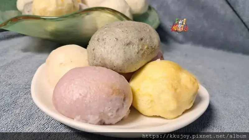 愛肯饅頭，蒸熟的蔬果與麵糰混合 | 台北市自閉兒社會福利基金