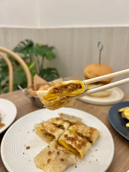 【桃園龜山早午餐】早點來吃-桃園龜山店 x 早餐就要來一盤！