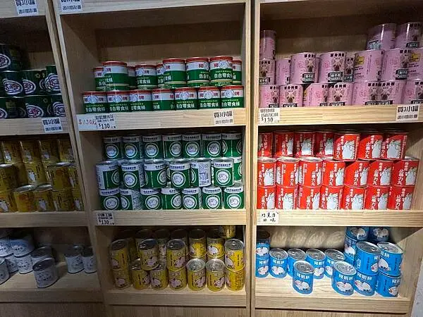 【台南安定區】豬飼料杆仔店～油漆桶、蚊香罐、豬飼料袋的古早味