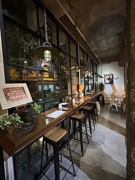 【屏東美食】打舖2號店～超美的工業風蔬食餐廳，各式各樣道地的