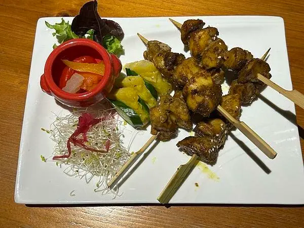 【屏東美食】打舖2號店～超美的工業風蔬食餐廳，各式各樣道地的